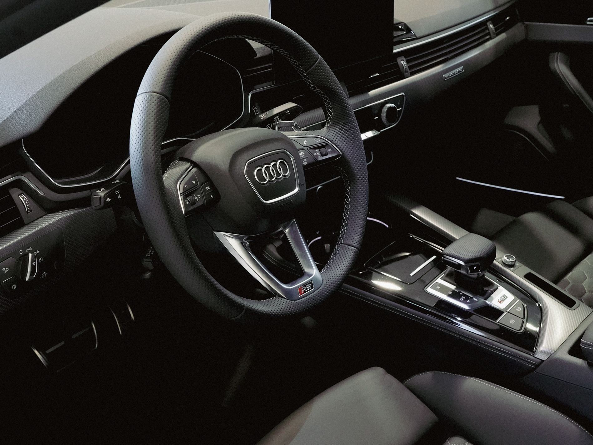 Audi RS5 8