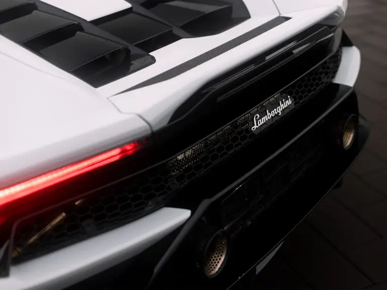 Lamborghini Huracan Evo Spyder5