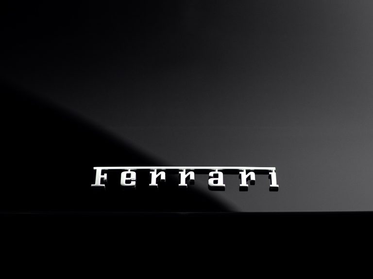 ferrari-812-Superfast-3